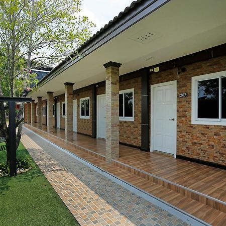 The Vega Resort Τσον Μπουρί Εξωτερικό φωτογραφία